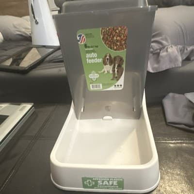 Automatic Dog Feeder BPA-Free Plastic Gray White 6 lbs Food Dispenser