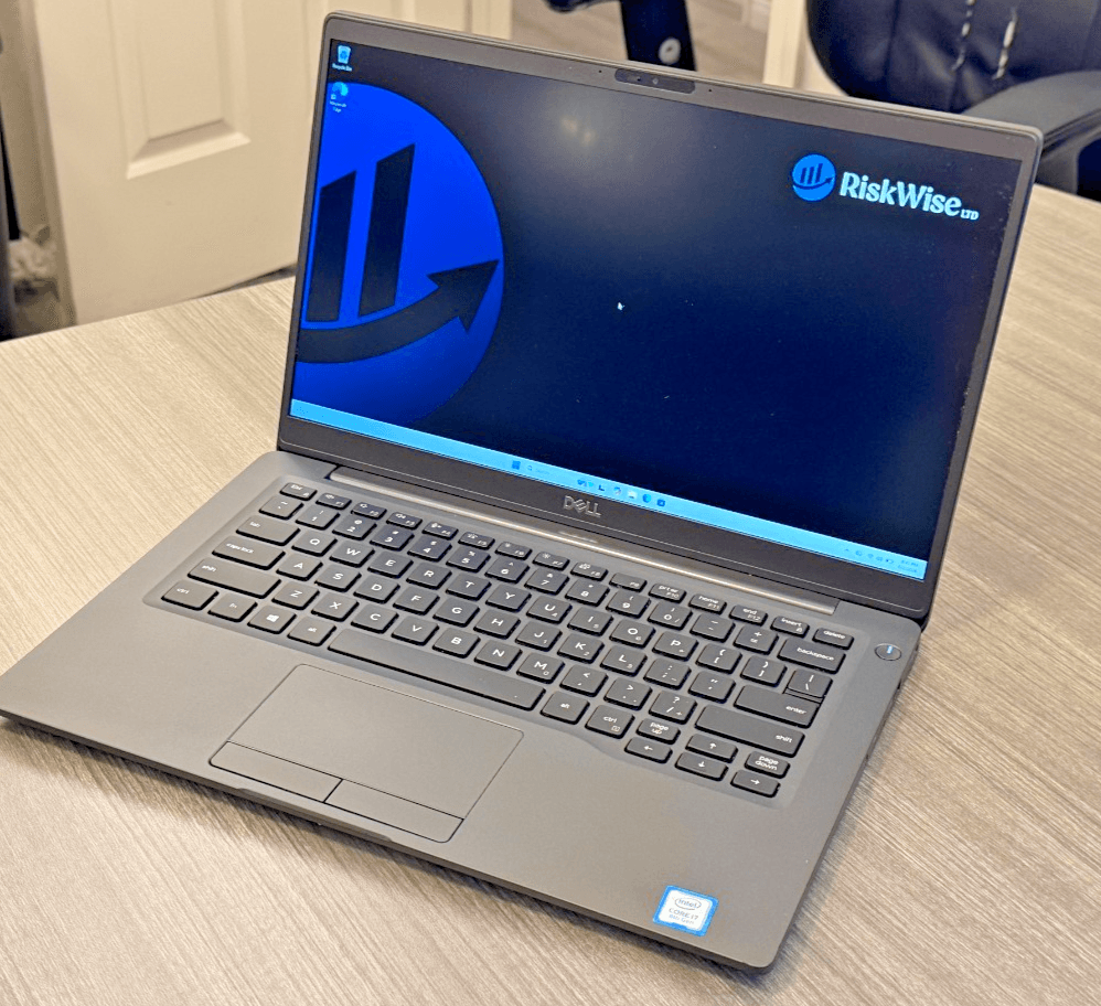 Dell Latitude 7400 i7-8665U 20GB RAM 512GB SSD Win11 Home Dell Box Charger