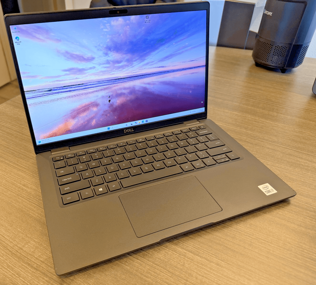 Dell Latitude 7410 14" Laptop i7-10610U 16GB 512GB SSD Win11 Pro Charger Box