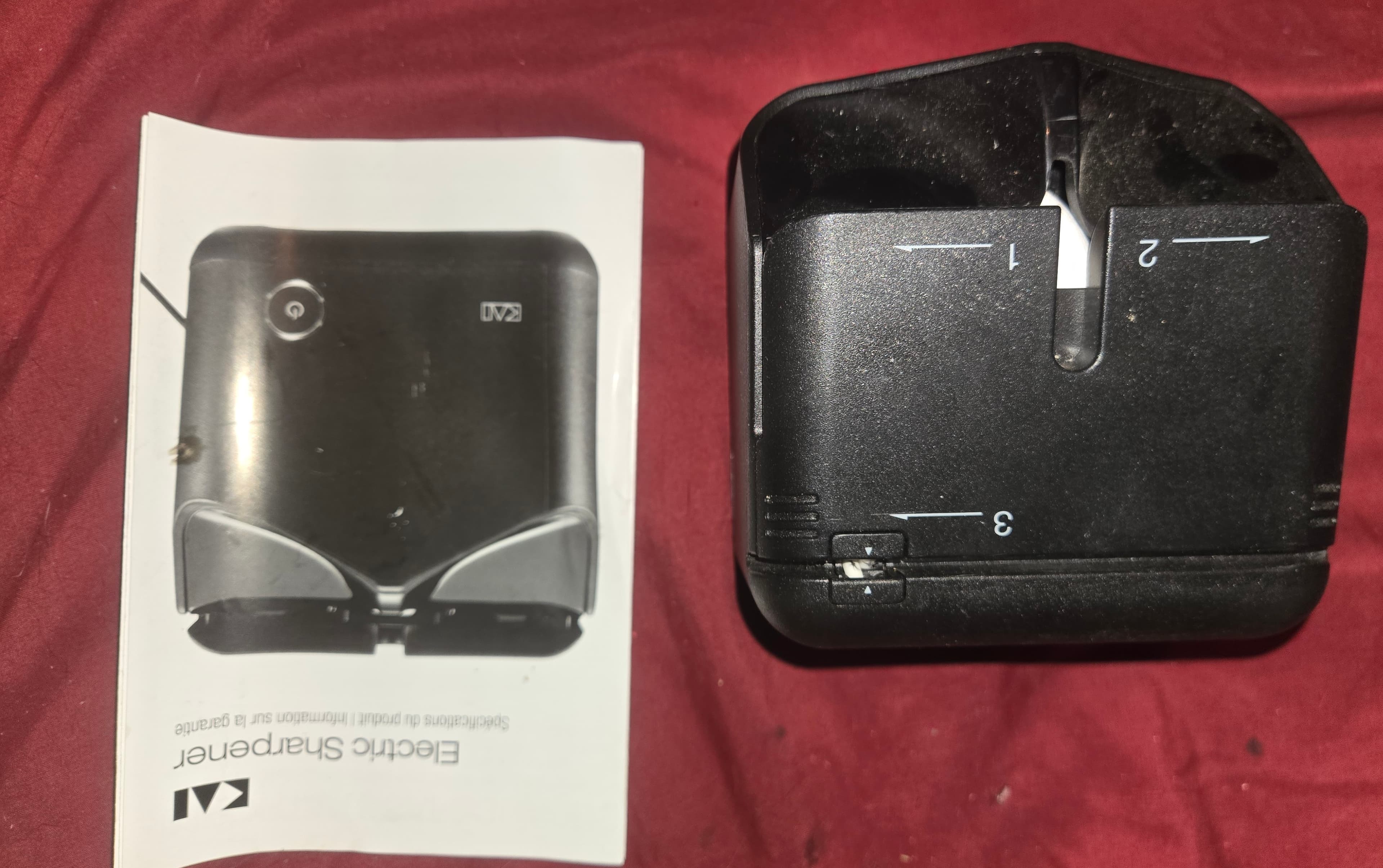 KAI AP5301 Electric Sharpener