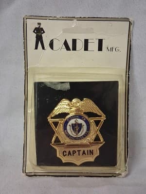 Cadet MFG. Captain Badge Pin Comm Of Massachusetts.