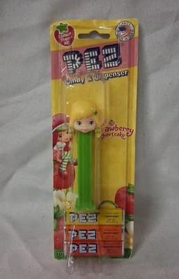 Strawberry Shortcake Pez Candy Dispenser 2012 Sealed In Original Package