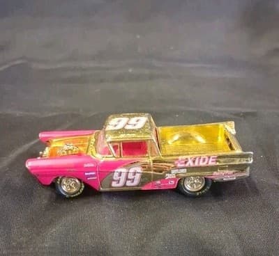 1/64 1957 FORD RANCHERO PICKUP 99 EXIDE M11