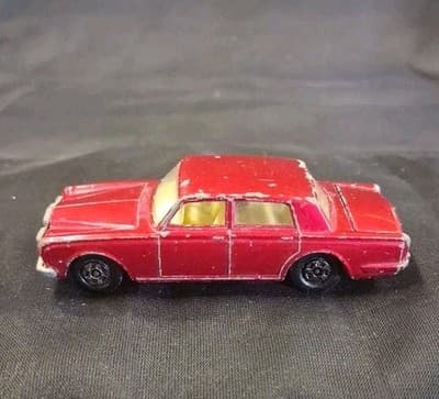 Vintage Lesney Matchbox Rolls Royce Silver Shadow # 24