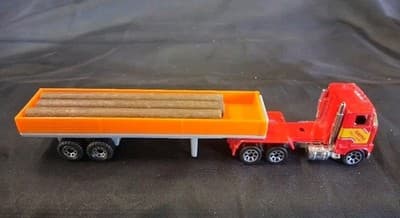 1981 Hot Wheels Red Rapid Delivery Truck Cab Die Cast 1:64 With Trailer & Logs