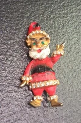 Cute Old Vintage Red Painted Goldtone w Clear Rhinestones SANTA CLAUS Christmas