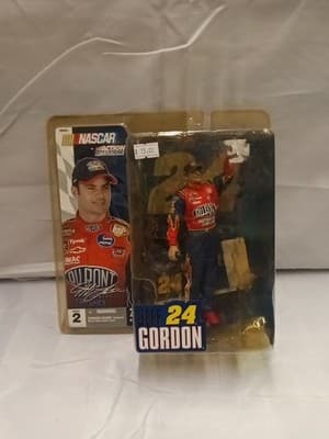 2003 Action McFarlane JEFF GORDON #24 Dupont/Pepsi Series 2 Figure NASCAR NEW TQ