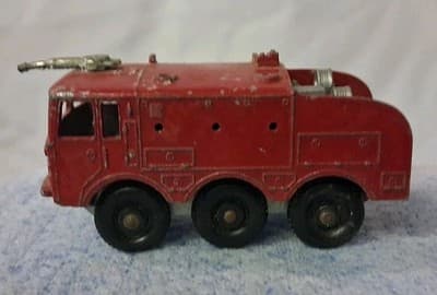 VINTAGE MATCHBOX LESNEY DIECAST 1964 Airport Foamite Crash Tender~No. 63