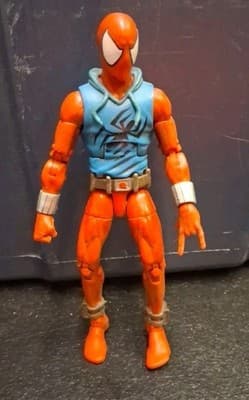 Marvel Legends Scarlet Spider 6" Figure Ben Reilly Spider-Man Retro Vintage