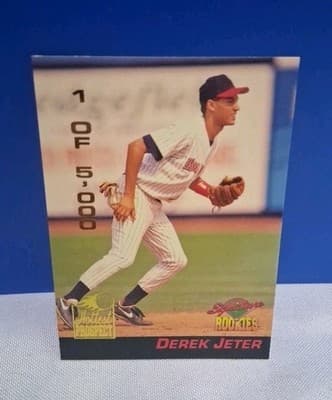 1994 Signature Rookies ** HOTTEST PROSPECTS ** #S4 Derek Jeter RC 1 OF 5000 MADE