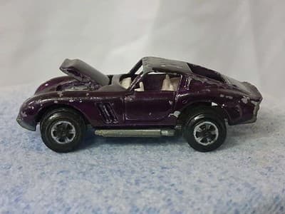 1969 Johnny Lightning Custom Ferrari Topper Purple / White Interior VTG