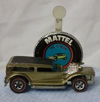 1969 Hot Wheels Redline The Demon Light Lime Green Pull W Badge 🔥