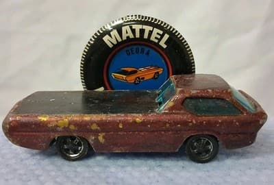 VNTG Used HOT WHEELS MATTEL 1967 DEORA Car Model Diecast With Badge