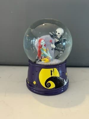 Disney Nightmare Before Christmas Jack & Sally Tombstone Light-Up Snow Globe 6”