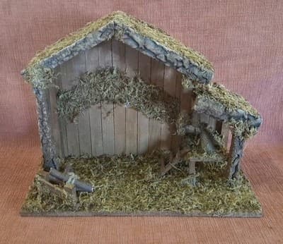 Wood Nativity Stable Brown Rectangular Christmas DΓ©cor Manger Display, 1 Piece