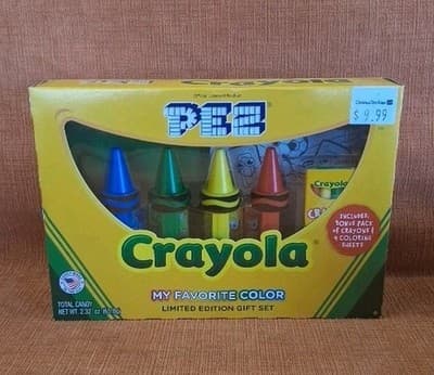 Crayola PEZ My Favorite Color Gift Set Crayon Dispensers Box