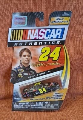 Nascar Authentics Jeff Gordon Pepsi MAX #24 1:64 Brand New