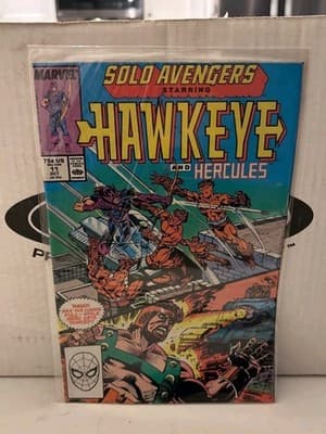SOLO AVENGERS #11 8.0 1ST APP MARVEL COMIC BOOK TS86-269