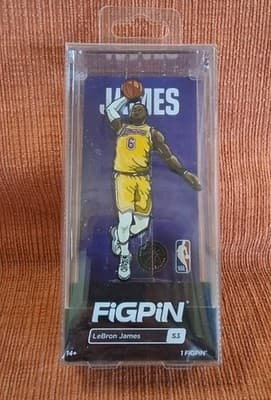 FiGPiN NBA Series 1 Los Angeles Lakers LeBron James Collectable Pin #S3 Box 261