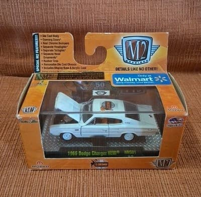 M2 HEMI 50 Years 1969 Dodge Charger Daytona HEMI, White, HMS01, 1:64, NIB