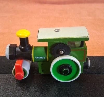 George Tractor Tank Engine Thomas the Train Wooden Railway Friends Green 2003