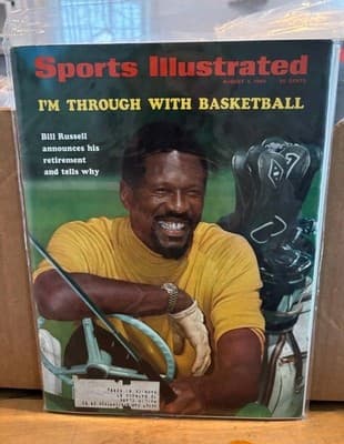 1969 August 4 Sports Illustrated Magazine Bill Russell Retirement (CP147)