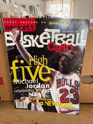 Beckett Basketball Card Monthly August 1997 Michael Jordan High Five Cover