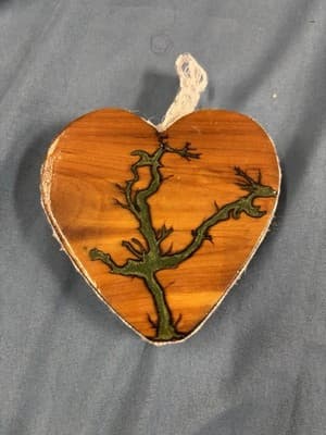 Ceder Wood High Voltage Wood Art, Electrocuted Burned Wall Hangers Heart Shape