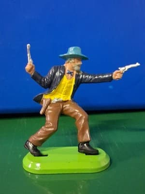 Britains Deetail Cowboy 2.5" Plastic Figure Made in China