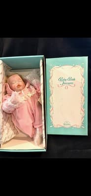 Porcelain Newborn Doll Elizabeth's Homecoming Baby Book Treasures Vtg Knowles