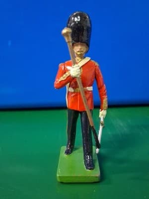 1990 Britains English Guard Metal Soldier- Made In England- 2 3/8” Tall