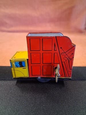 Vintage 1950’s Japan Small Tin Litho Garbage Truck Windup Tin Toy As Is