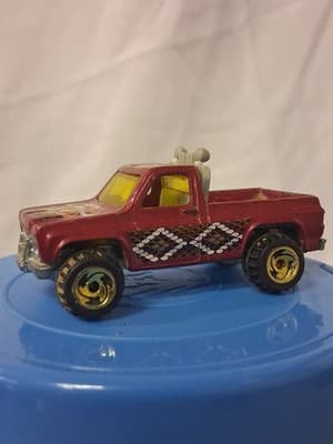 Hot Wheels Bywayman Red Chevrolet Pickup Truck 1:64 Diecast Gold Wheels 1977