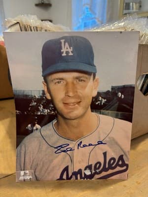 ED ROEBUCK SIGNED 8X10 PHOTO - LOS ANGELES DODGERS