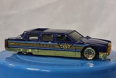 1990 Hot Wheels City Mayor Limo Blue Purple Gold Diecast Car 3" Long