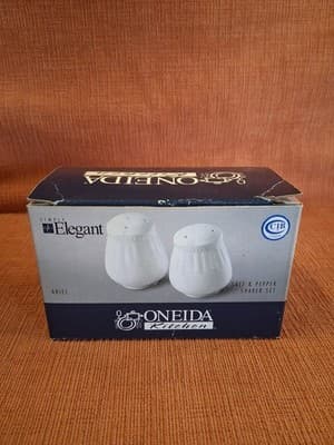 ONEIDA Ariel Salt & Pepper Shakers Dishwasher-Safe White Stoneware NEW IN BOX