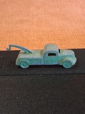 Tootsie Toy Cracker Jack Prize Metal Green Tow Truck