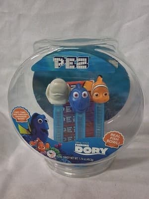 New PEZ dispensing Finding Dory Fish Bowl Set