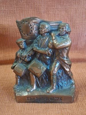 VTG The Spirit of '76 1776 Metal Coin Bank Northfield Savings VT Vermont