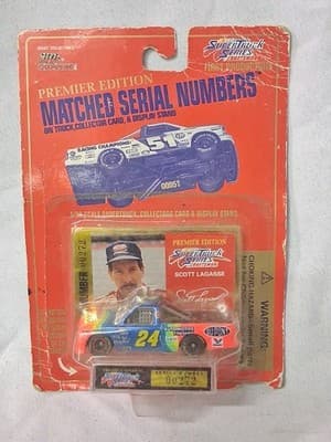 Racing Champions 1:64 Scott Lagasse #24 DuPont SuperTruck Matched SN w/ Stand