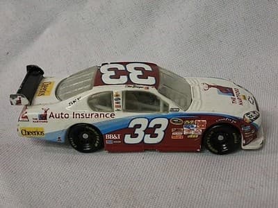 The Hartford Die Cast 1:64 33 Clint Bowyer Loose Car Rare