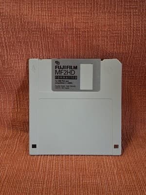 Fujifilm MF2HD Double Sided High Density Floppy Disks 3.5" Grey