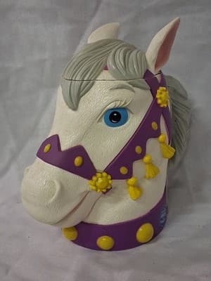 2003 Ringling Brothers Barnum & Bailey Circus Horse Head Plastic Cup Flip Lid