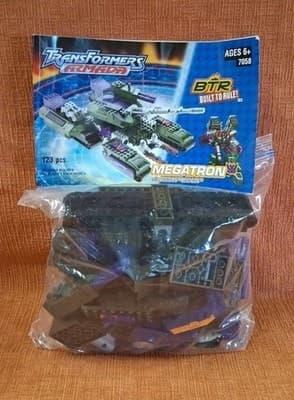 Built to Rule Hasbro Transformers Armada Megatron Building Set As Is