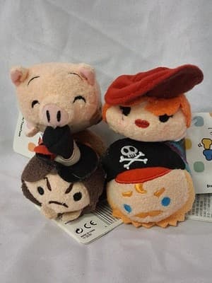 NWT Disney Pirates of the Caribbean Tsum Tsum SET OF 4 Mini Plush With Tags 3"