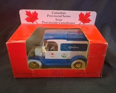Ertl 1913 Model T Ford Bank, Canadian Province Series, Quebec, #9216