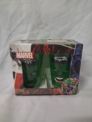 Marvel Comics 2011 HULK Set Of (2) 16 oz. Pint Glass Tumblers NEW