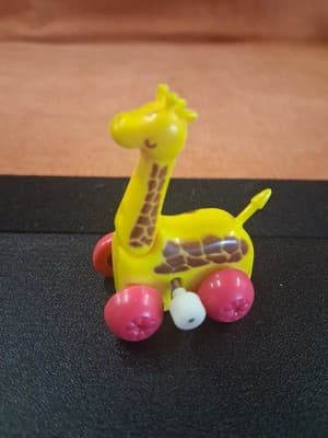 Vintage Playwell Wind-up Ramblers Mini Animal Giraffe Pink Wheels RARE!