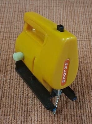 Vtg Rare Yellow Saw Wind Up Tool Toy Galoob As Is