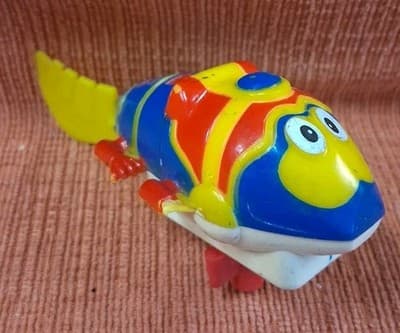 Vtg Rare Wind-Up Fish Vjbrant Plastic BathtubToy Made In Japan 1981